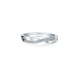 Classic Wedding Band (Female)