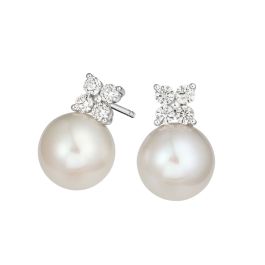 White Gold Pearl Earring