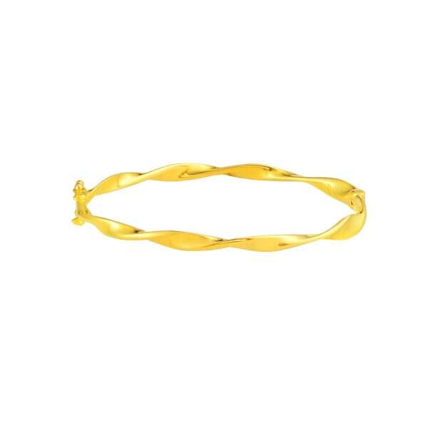 Mesmerising Bangle