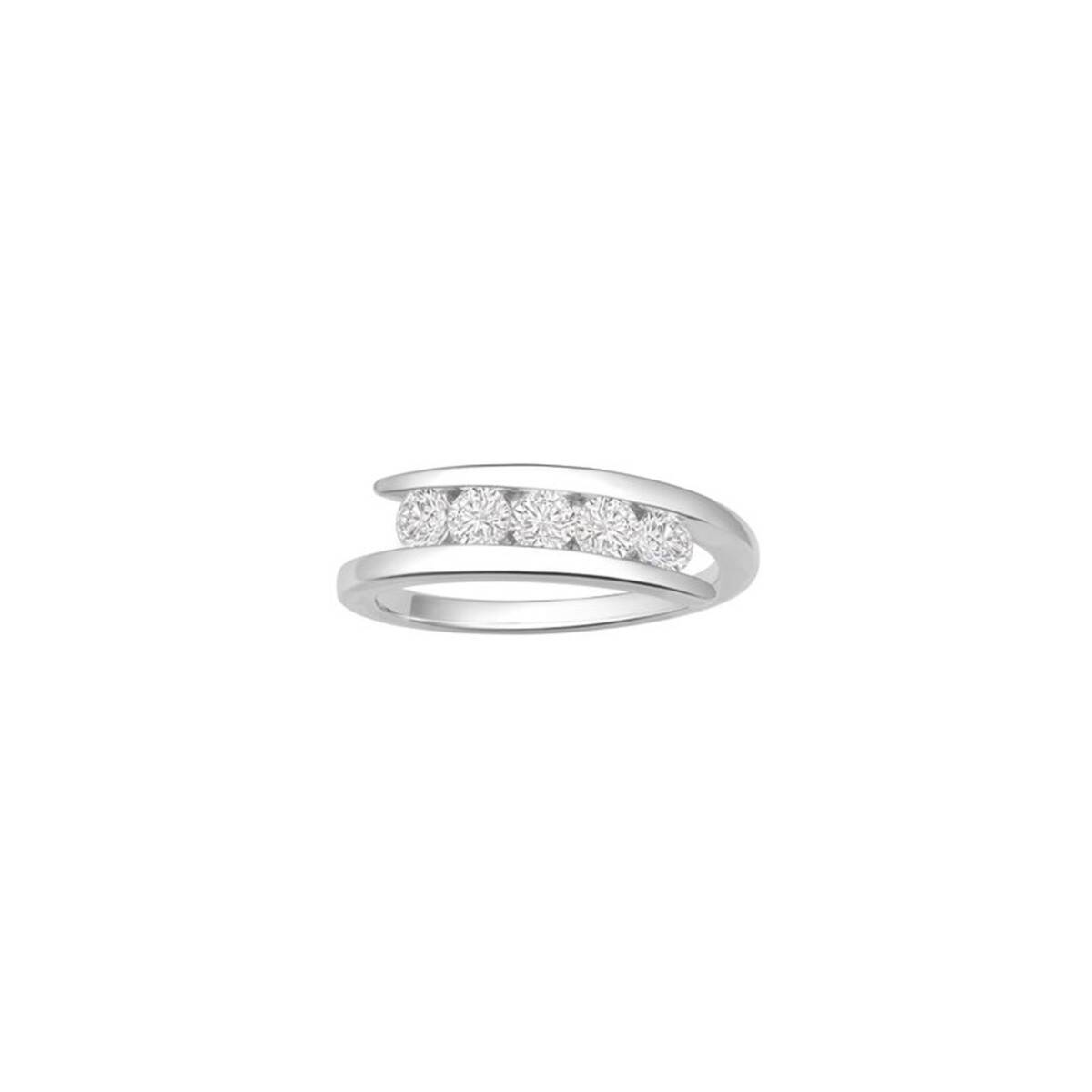 Lab-Grown Diamond Wave Ring