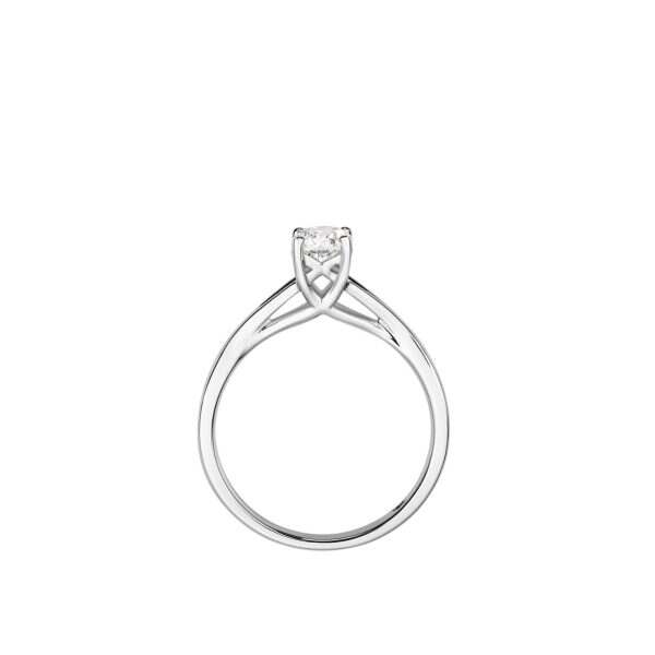 Lab-Grown Diamond Twist Band Ring