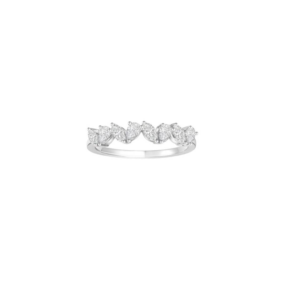Lab-Grown Diamond Exquisite Ring