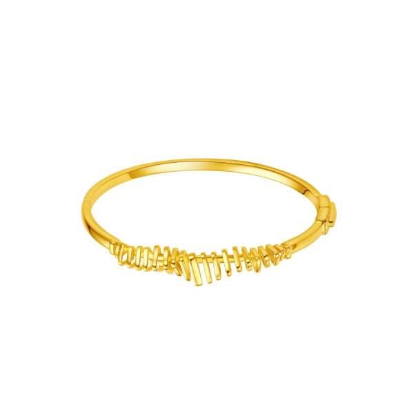 Velora Wave Bangle
