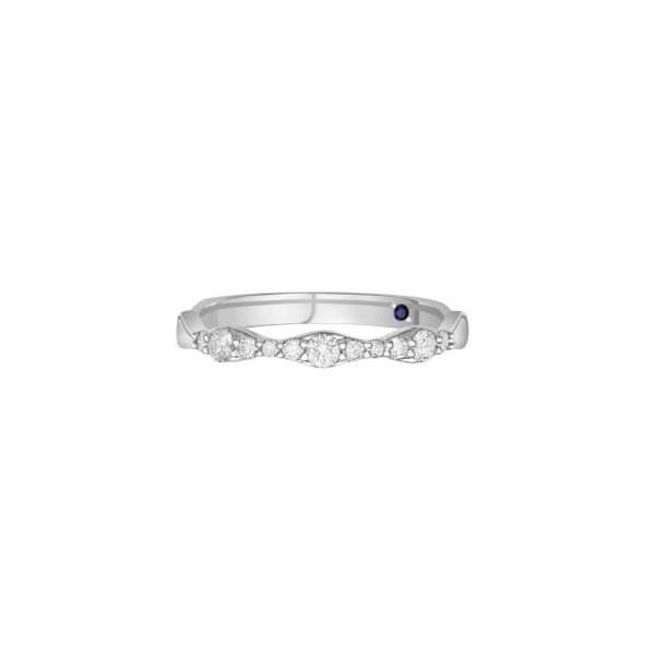 Platinum Classic Ring (Female)