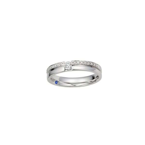 Devoting Wedding Band (Female)